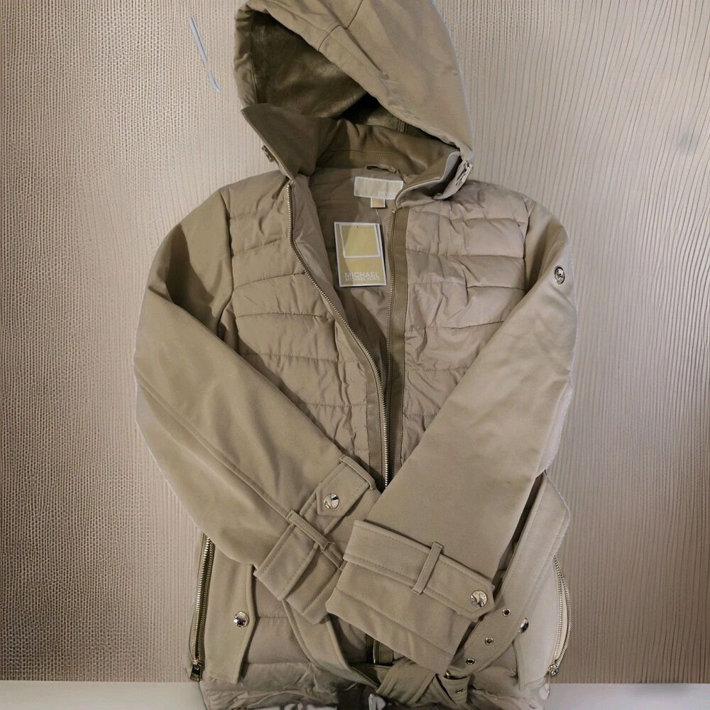 MICHAEL Kors Beige Quilted Hooded Puffer Jacket, Belted  Gold HardwarE NWT XL